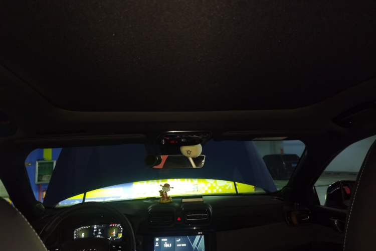 Used Lynk & Co 03 2021 1.5TD DCT JingPlus Headliner