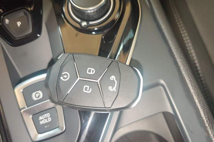 Used Lynk & Co 03 2021 2.0TD Automatic Trendy Champion Edition Interior 1
