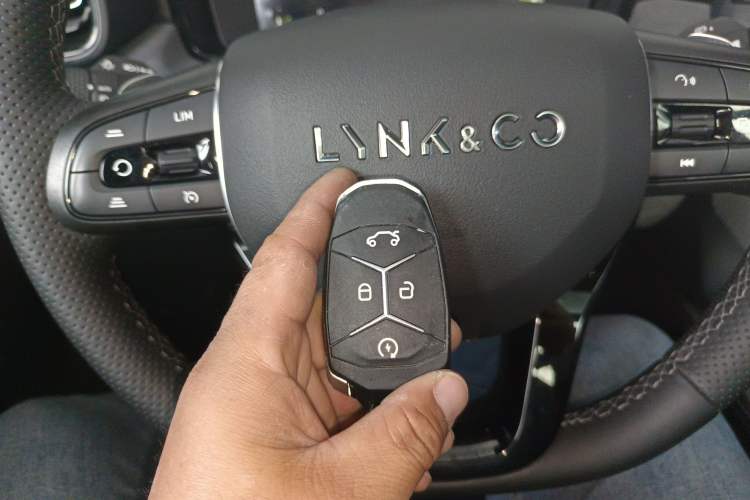 Used Lynk & Co 03 2021 2.0TD Automatic Jing Plus Interior 1