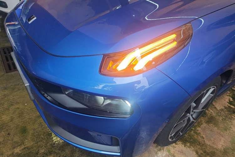 Used Lynk & Co 03 2021 2.0TD Automatic Trendy Champion Edition Left Front Headlight