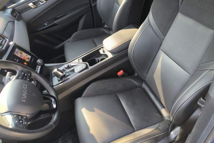 Used Lynk & Co 03 2021 2.0TD Automatic Trendy Champion Edition Left Front Seat