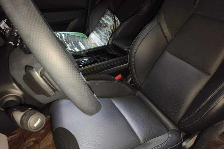 Used Lynk & Co 03 2021 1.5TD DCT JingPro Left Front Seat