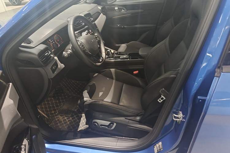 Used Lynk & Co 03 2021 2.0TD Automatic Trendy Champion Edition Left Front Seat