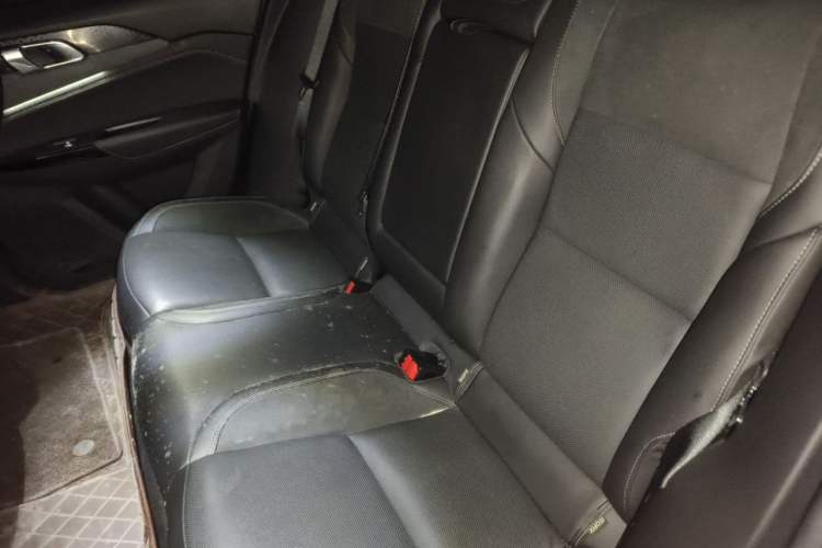 Used Lynk & Co 03 2021 1.5TD DCT JingPro Left Rear Seat