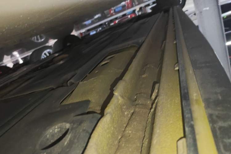 Used Lynk & Co 03 2021 03+ 2.0TD Automatic Wind-Chasing Edition Left Side Sill