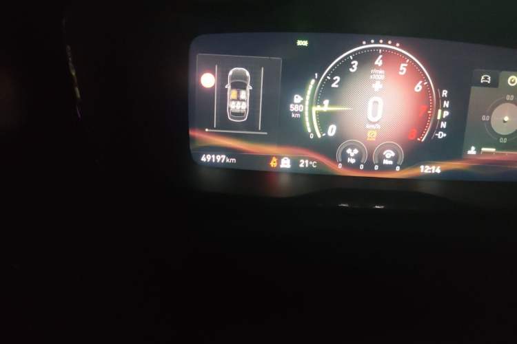 Used Lynk & Co 03 2021 03+ 2.0TD Automatic Wind-Chasing Edition Odometer Close Up