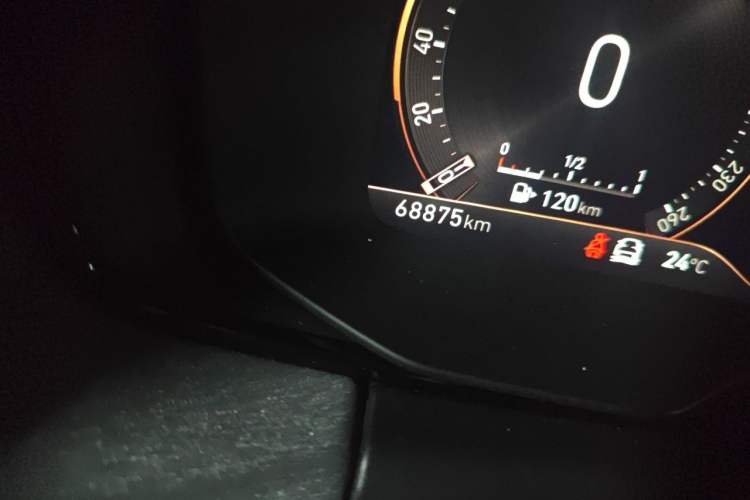 Used Lynk & Co 03 2021 2.0TD Automatic Trendy Champion Edition Odometer Close Up