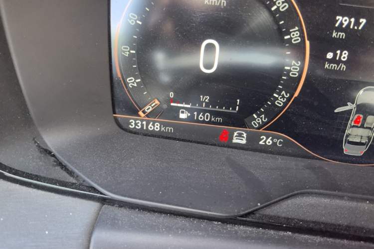 Used Lynk & Co 03 2021 1.5TD DCT Jing Champion Edition Odometer Close Up