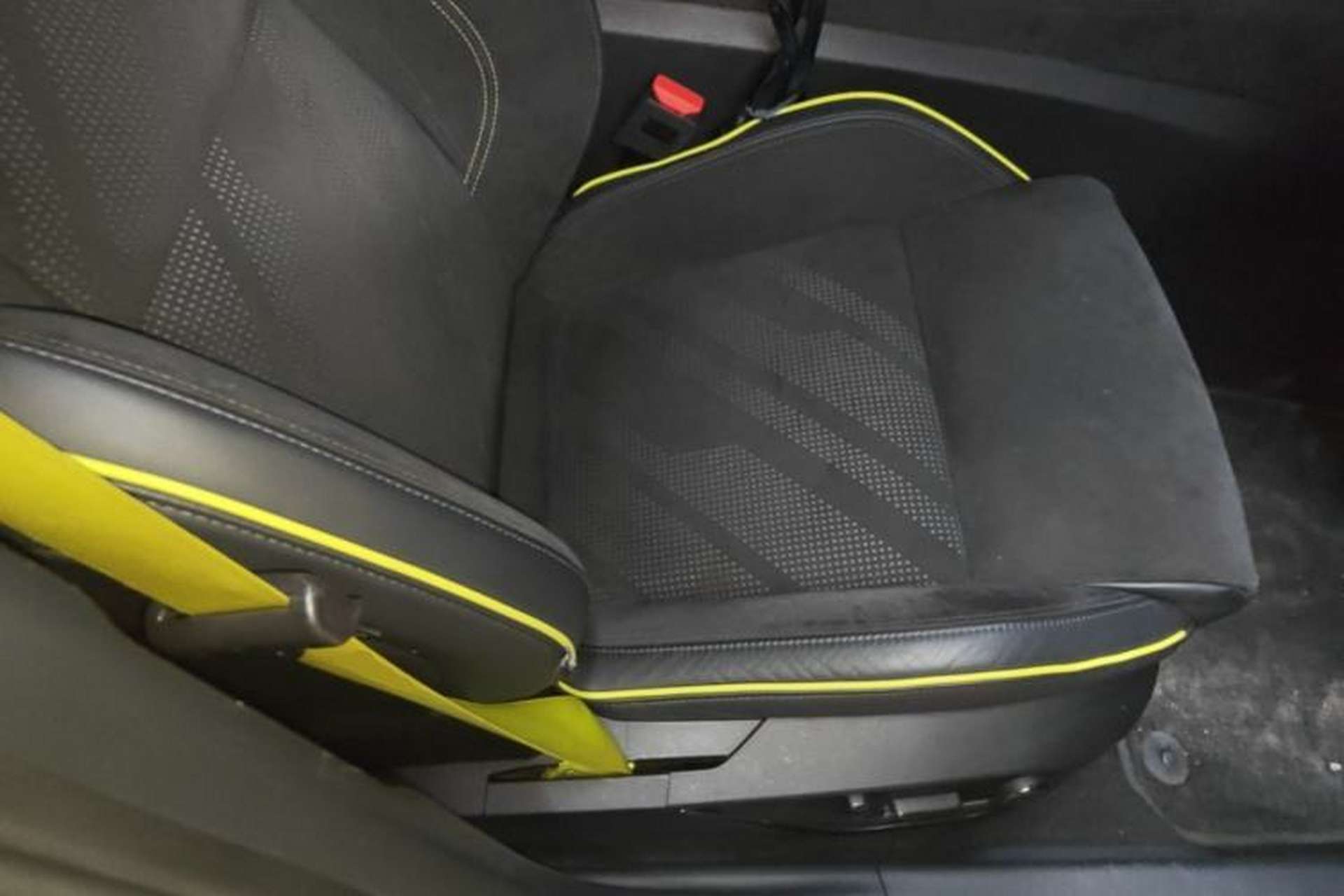 Used Lynk & Co 03 2021 03+ 2.0TD Automatic Wind-Chasing Edition Right Front Seat