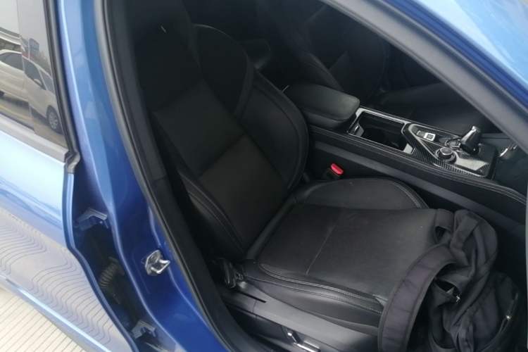Used Lynk & Co 03 2021 1.5TD DCT Jing Champion Edition Right Front Seat