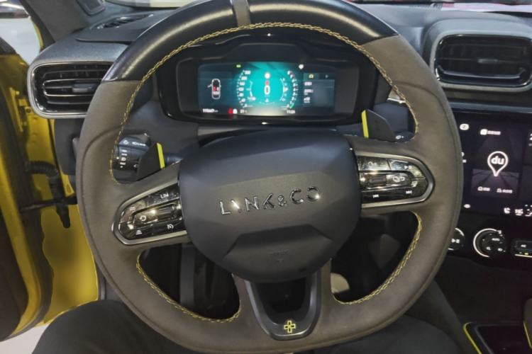 Used Lynk & Co 03 2021 03+ 2.0TD Automatic Wind-Chasing Edition Steering Wheel
