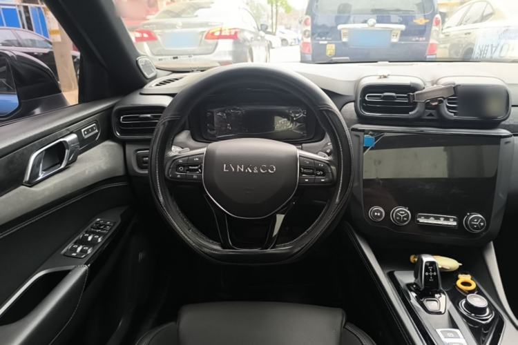 Used Lynk & Co 03 2021 2.0TD Automatic Trendy Champion Edition Steering Wheel