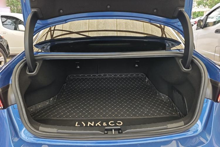 Used Lynk & Co 03 2021 1.5TD DCT Jing Champion Edition Trunk