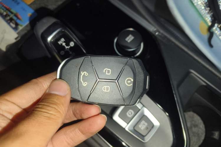 Used Lynk & Co 03 2021 1.5TD DCT JingPro Vehicle Key