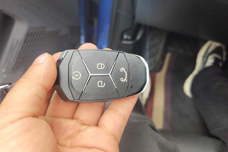 Used Lynk & Co 03 2021 2.0TD Automatic Trendy Champion Edition Vehicle Key