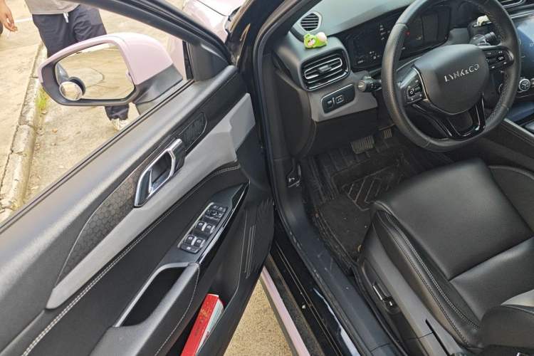 Used Lynk & Co 03 2021 1.5TD DCT JingPlus Driver Seat