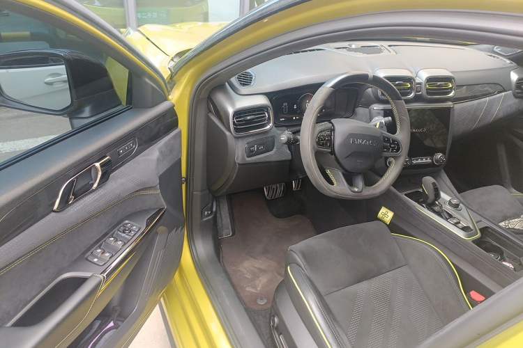 Used Lynk & Co 03 2021 03+ 2.0TD Automatic Wind-Chasing Edition Driver Seat