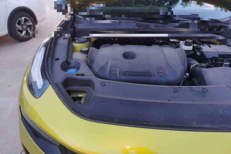 Used Lynk & Co 03 2021 03+ 2.0TD Automatic Performance Package Edition Engine Bay Right