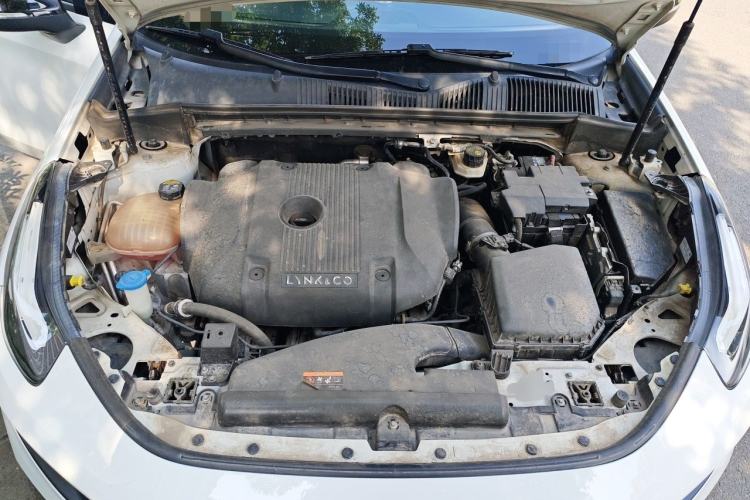 Used Lynk & Co 03 2021 2.0TD Automatic Trendy Champion Edition Engine Bay