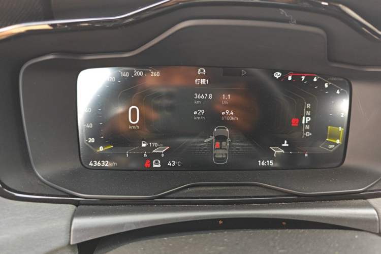Used Lynk & Co 03 2021 1.5TD DCT JingPlus Instrument Cluster