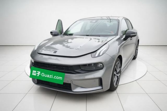 Używany Lynk & Co 03 2021 2.0TD Automatic Trendy Champion Edition