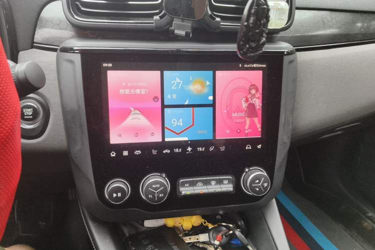 Used Lynk & Co 03 2021 2.0TD Automatic Trendy Champion Edition Audio And AC Panel