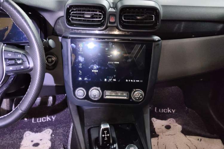 Used Lynk & Co 03 2021 1.5TD DCT Jing Champion Edition Audio And AC Panel