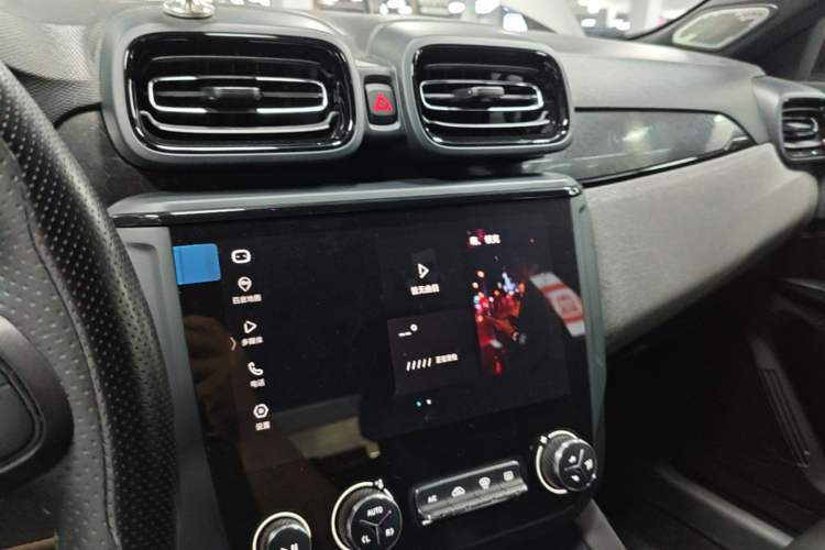 Used Lynk & Co 03 2021 1.5TD DCT Jing Champion Edition Audio And AC Panel
