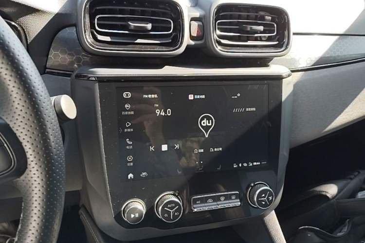 Used Lynk & Co 03 2021 1.5TD DCT Jing Champion Edition Audio And AC Panel