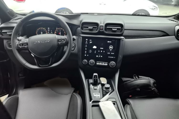 Used Lynk & Co 03 2021 2.0TD Automatic Jing Plus Center Console