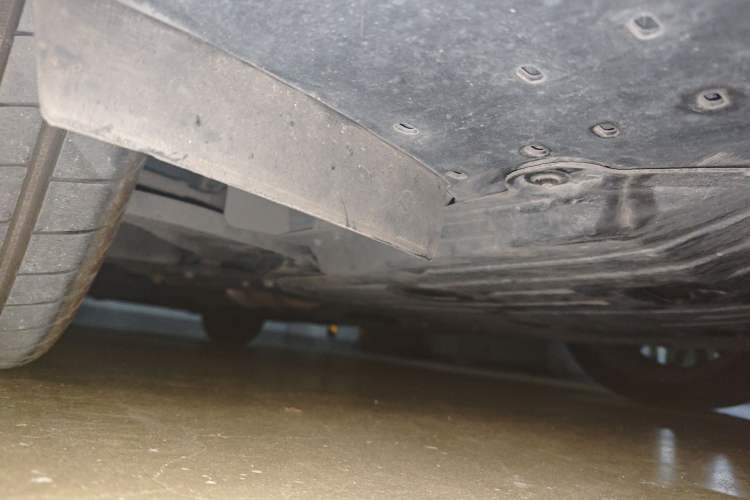 Used Lynk & Co 03 2021 1.5TD DCT JingPro Chassis Front Right