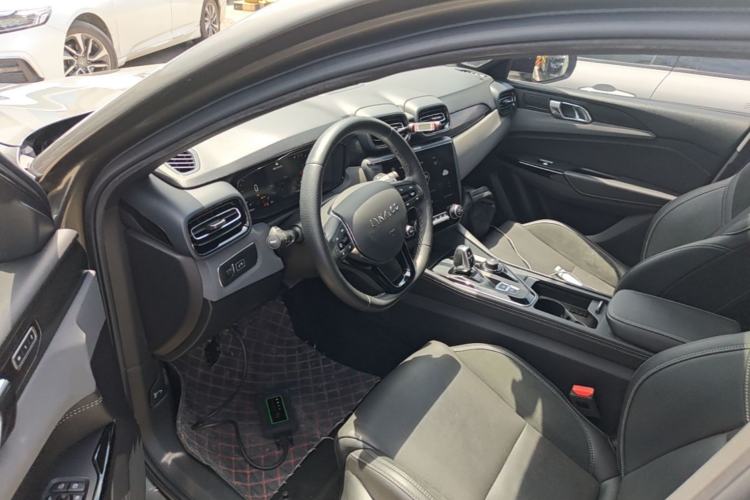 Used Lynk & Co 03 2021 2.0TD Automatic Trendy Champion Edition Driver Seat