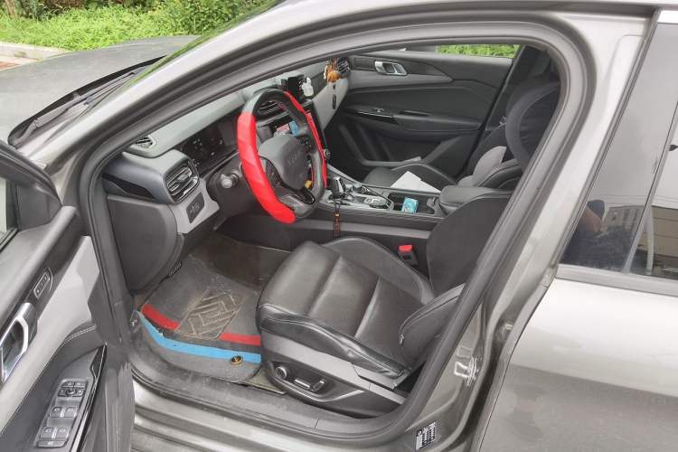 Used Lynk & Co 03 2021 2.0TD Automatic Trendy Champion Edition Driver Seat