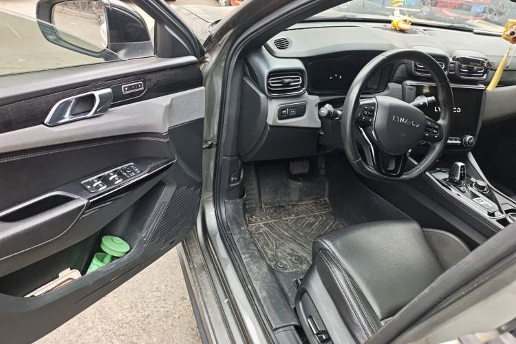 Used Lynk & Co 03 2021 1.5TD DCT Jing Champion Edition Driver Seat