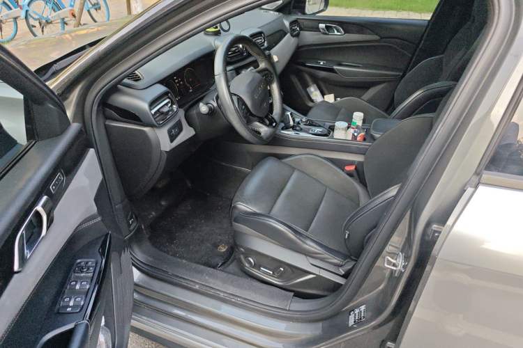 Used Lynk & Co 03 2021 1.5TD DCT Jing Champion Edition Driver Seat