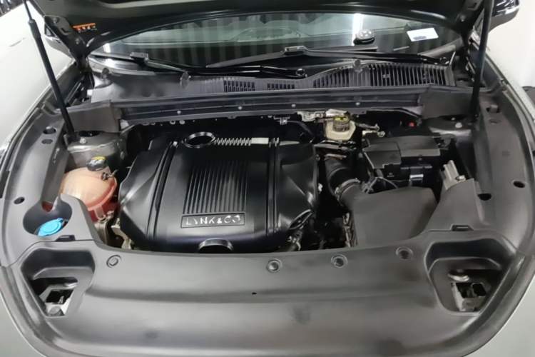 Used Lynk & Co 03 2021 1.5TD DCT Jing Champion Edition Engine Bay
