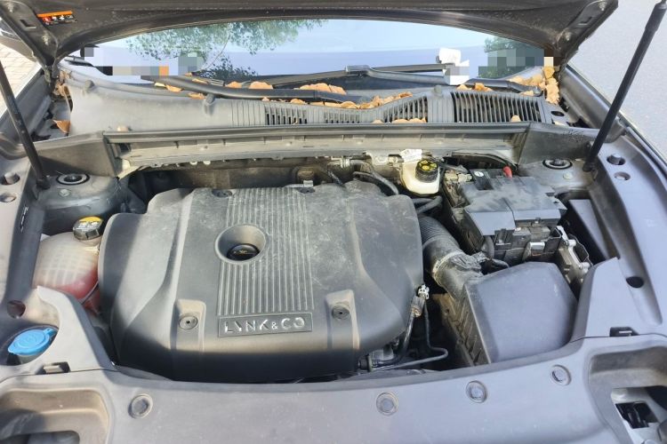 Used Lynk & Co 03 2021 2.0TD Automatic Trendy Champion Edition Engine Bay