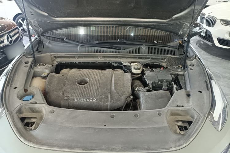 Used Lynk & Co 03 2021 2.0TD Automatic Trendy Champion Edition Engine Bay