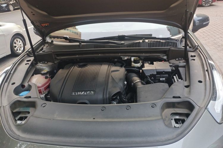 Used Lynk & Co 03 2021 1.5TD DCT JingPlus Engine Bay