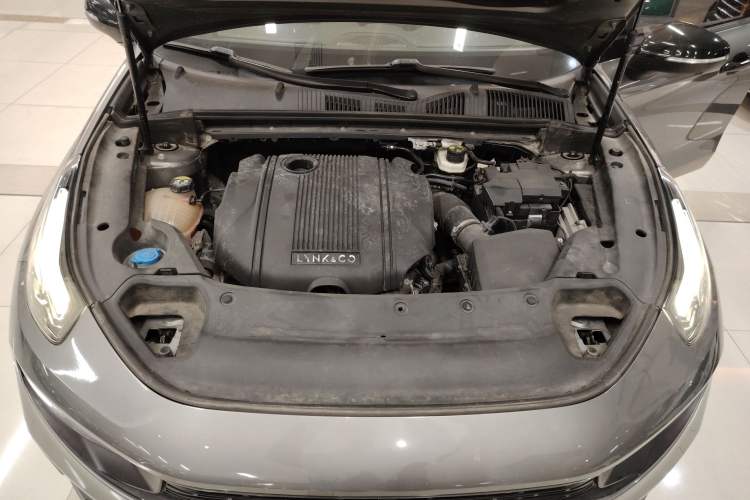 Used Lynk & Co 03 2021 1.5TD DCT Jing Champion Edition Engine Bay
