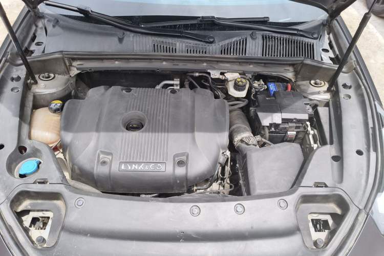 Used Lynk & Co 03 2021 2.0TD Automatic Jing Plus Engine Bay