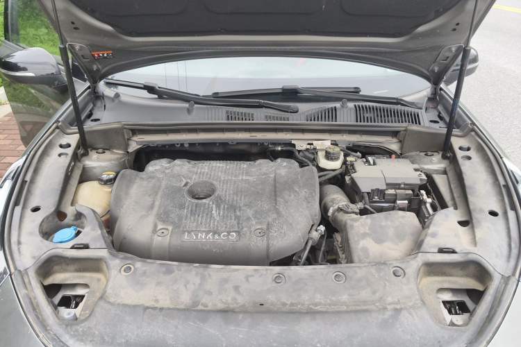 Used Lynk & Co 03 2021 2.0TD Automatic Trendy Champion Edition Engine Bay