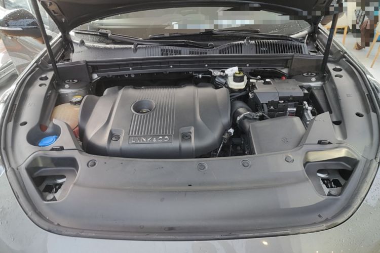 Used Lynk & Co 03 2021 2.0TD Automatic Trendy Champion Edition Engine Bay