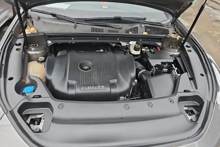 Used Lynk & Co 03 2021 2.0TD Automatic Jing Plus Engine Bay