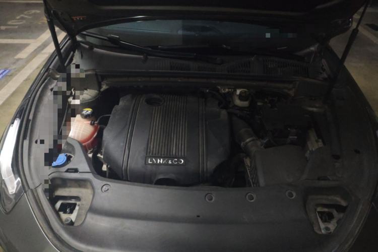 Used Lynk & Co 03 2021 1.5TD DCT JingPro Engine Bay