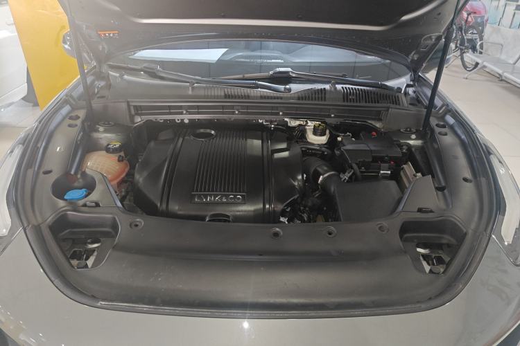 Used Lynk & Co 03 2021 1.5TD DCT Jing Champion Edition Engine Bay