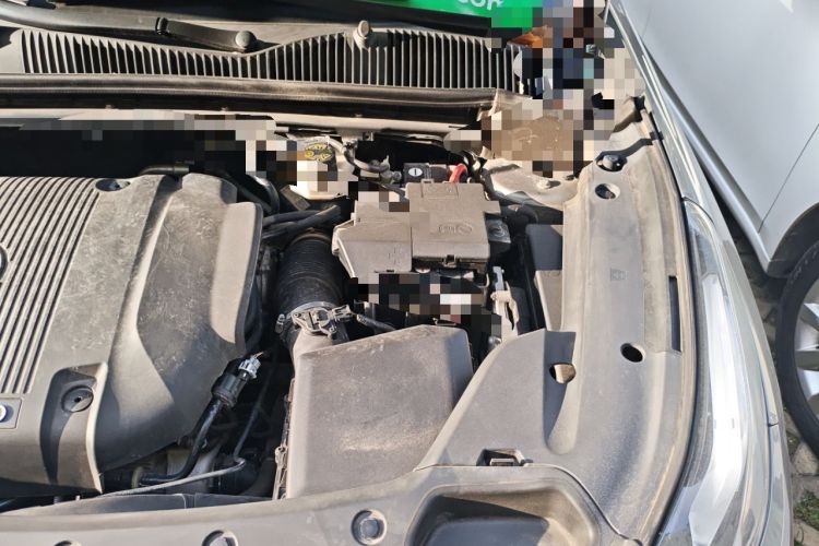 Used Lynk & Co 03 2021 2.0TD Automatic Trendy Champion Edition Engine Bay Left