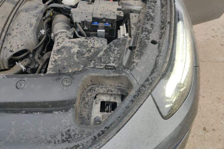 Used Lynk & Co 03 2021 1.5TD DCT Jing Champion Edition Engine Bay Left