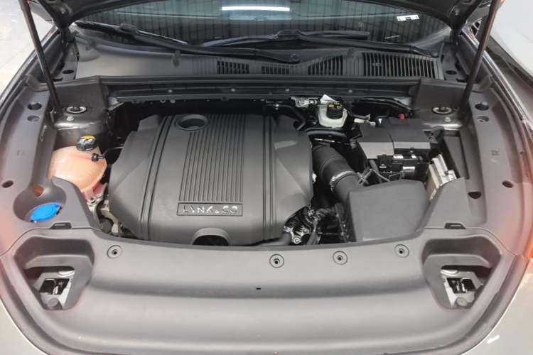 Used Lynk & Co 03 2021 1.5TD DCT Jing Champion Edition Engine Bay