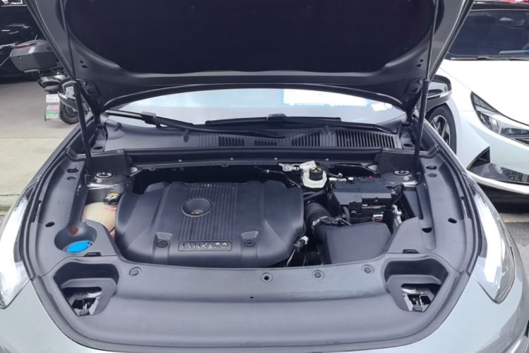 Used Lynk & Co 03 2021 2.0TD Automatic Jing Plus Engine Bay